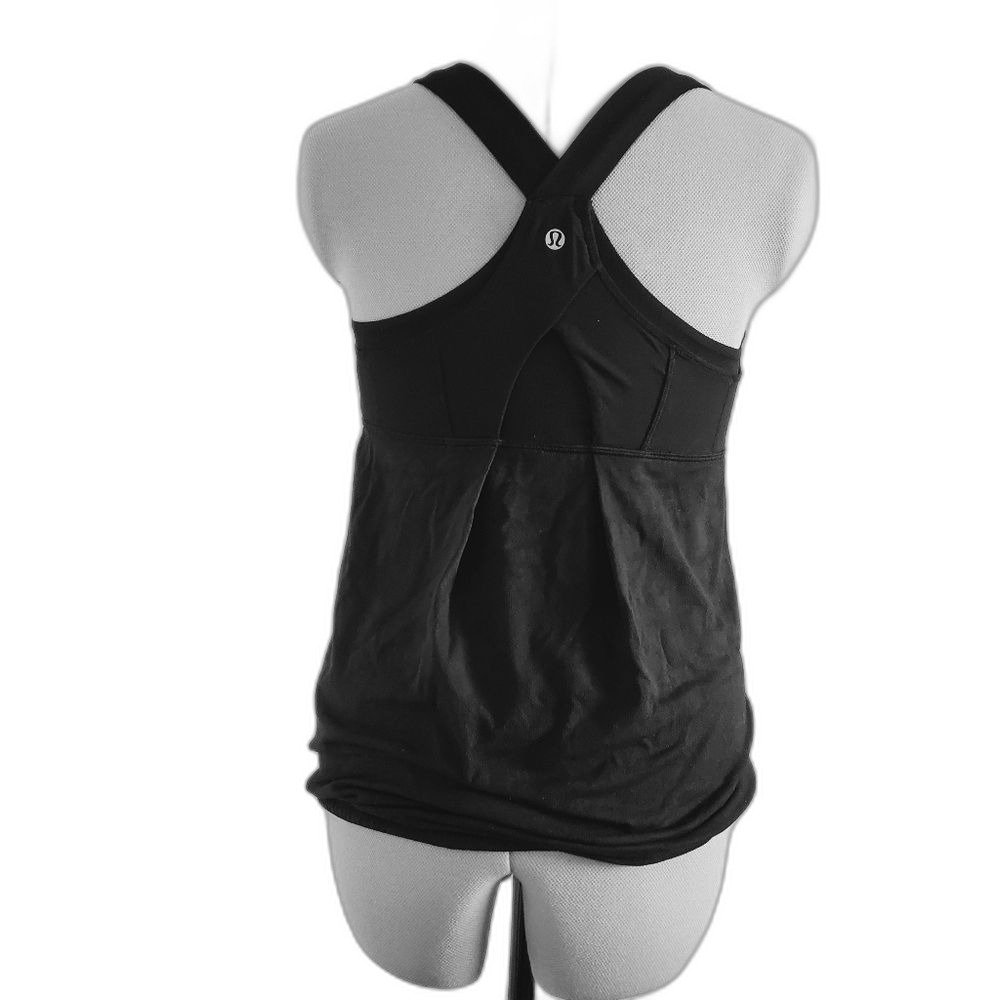 Lululemon Women's Tank Top Size 8 Black Run Stuff Your Bra Built-in Bra Pockets